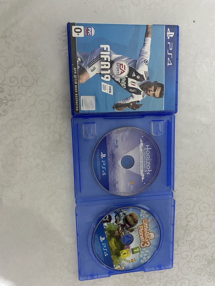 Продам игры Ps4 читать описание