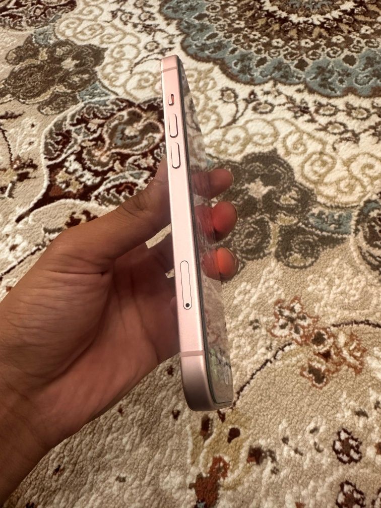 iPhone 15 128gb ёмкость 88%
