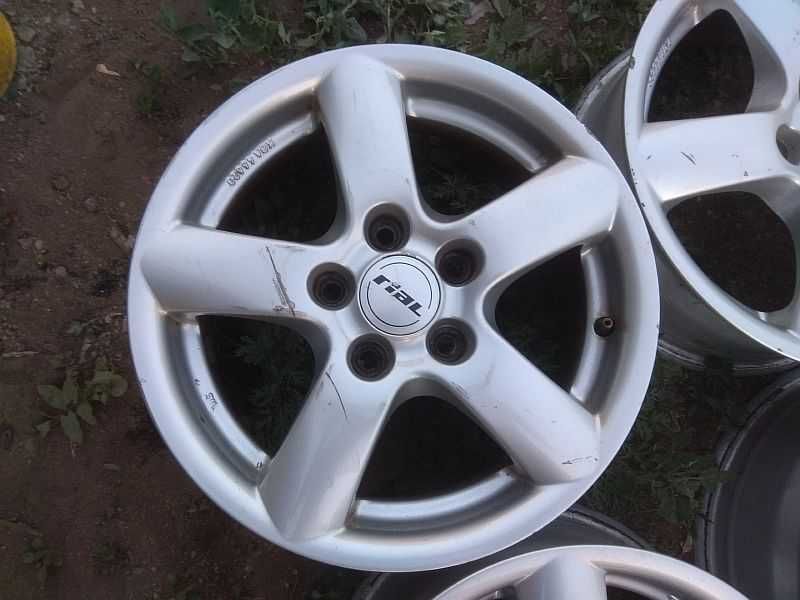 Продам оригинальные легкосплавные диски "Rial" на автомашину Mercedes