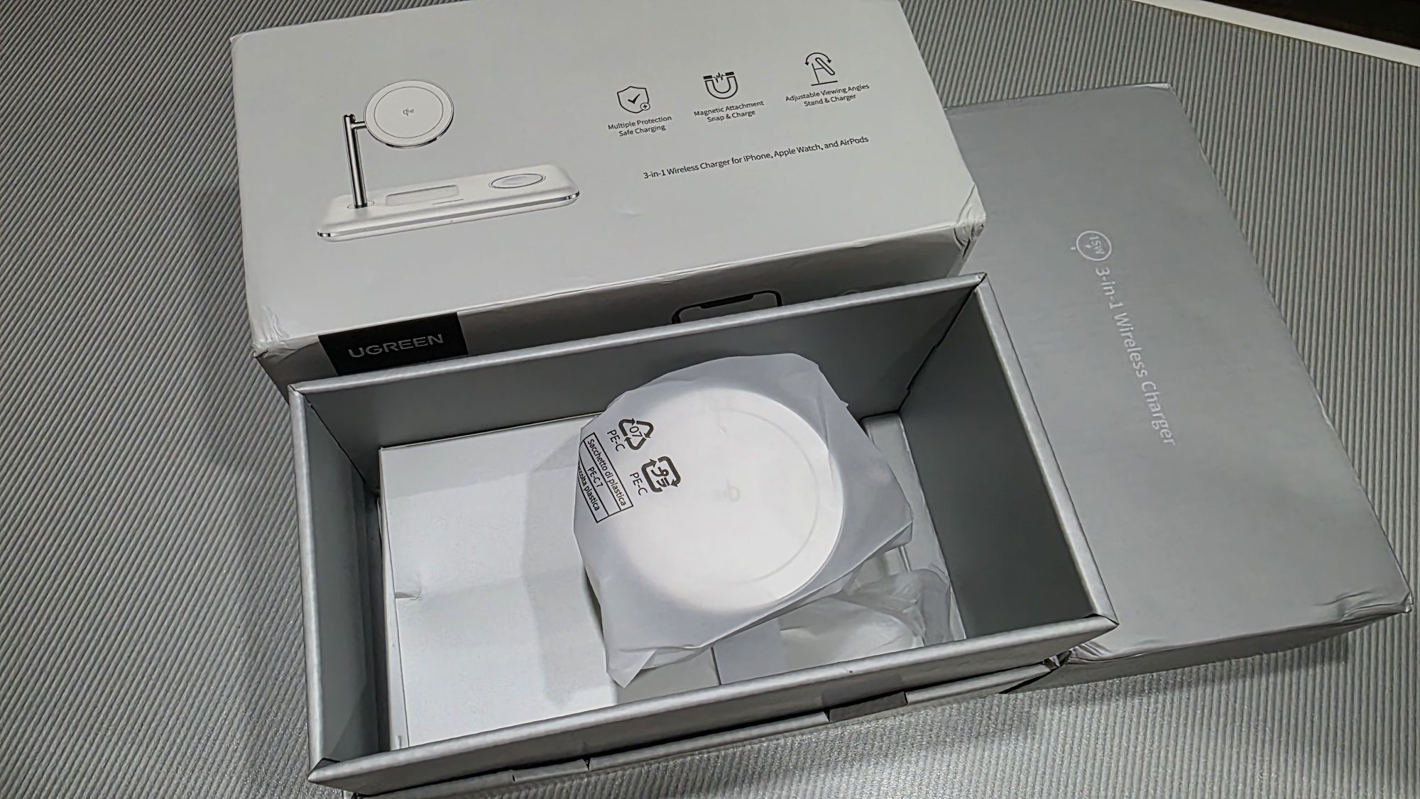 Ugreen qi2 Magsafe Беспроводная зарядка Ugreen для iPhone