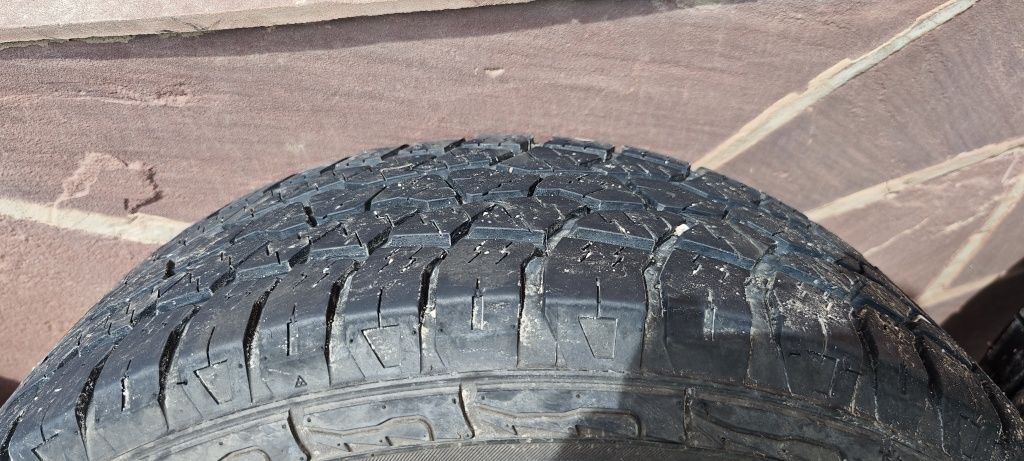 Продам диски с резиной R18
