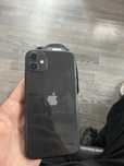 iPhone 11 на 64 гига