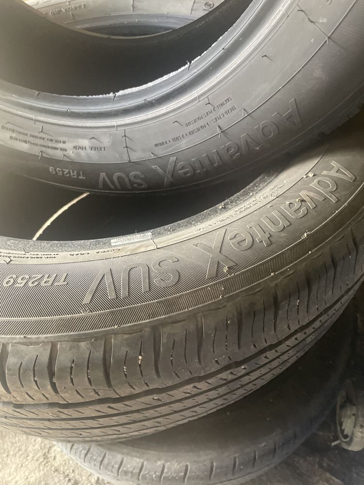 Продам 4 шины R18 225/60
