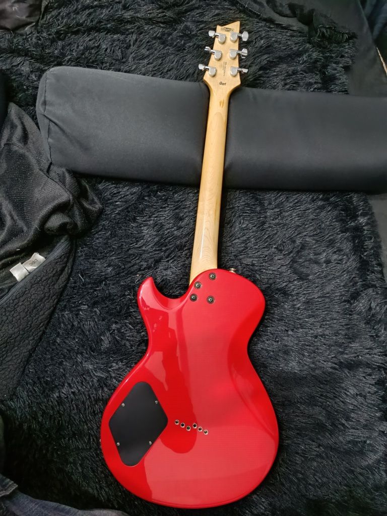 Cort les paul zenox(датчики меняли на p90 и seymor)