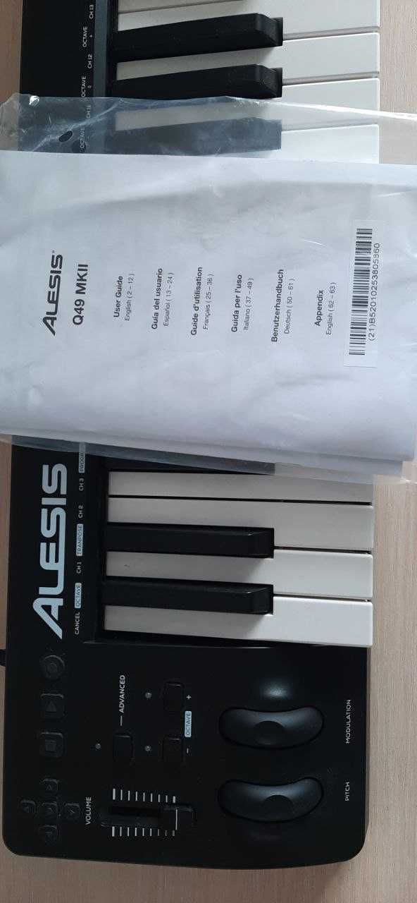 Продам MIDI-клавиатуру Alesis Q49 MKII