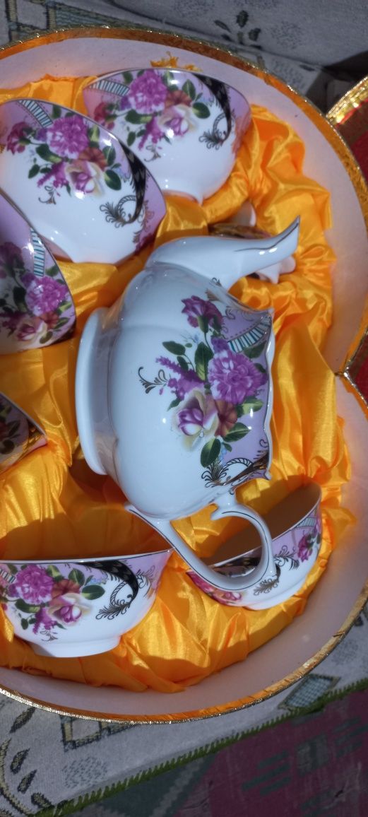 Продам новый сервиз