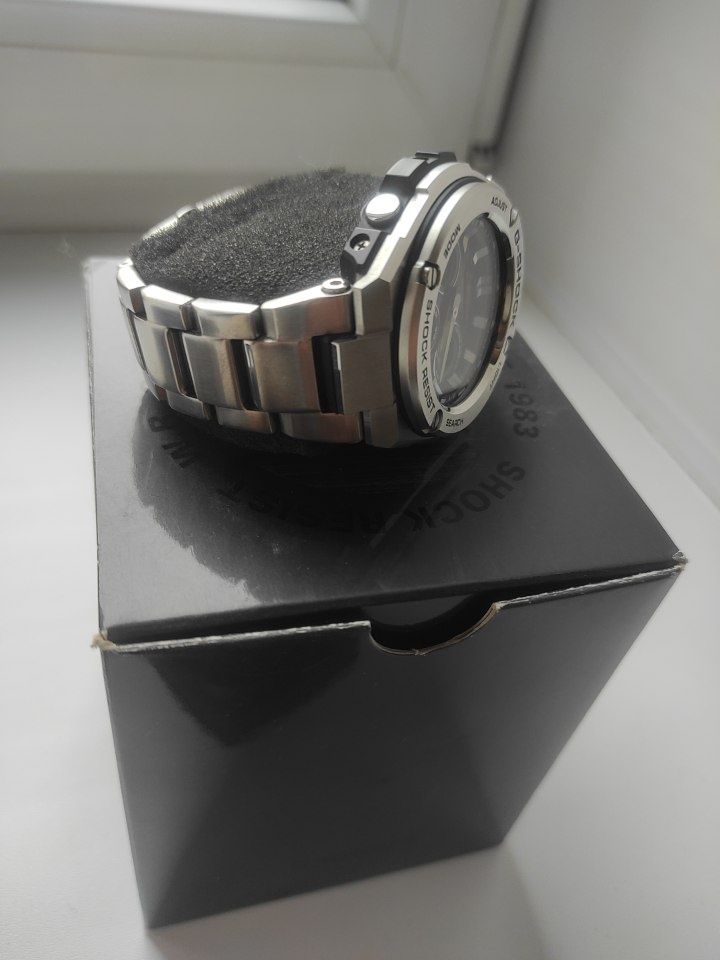 Продам часы G-Shock s310
GST-S31