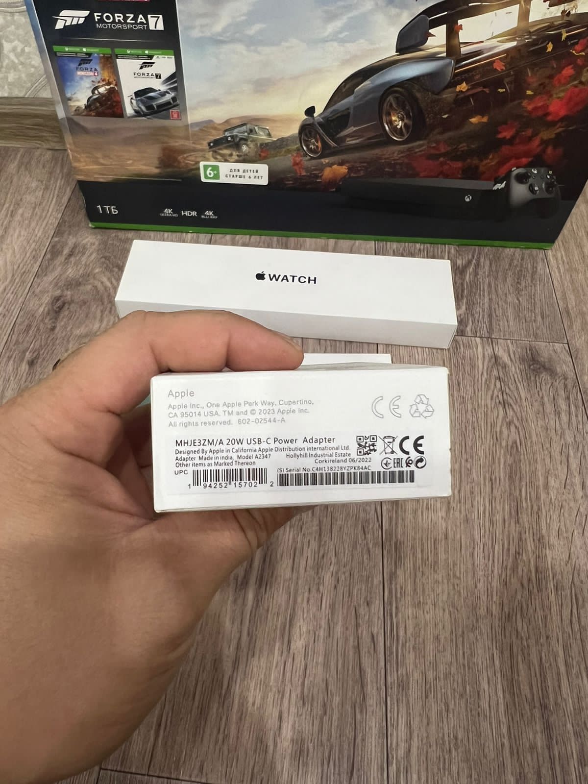 Продам комплектом продукцию Apple все оригинальное