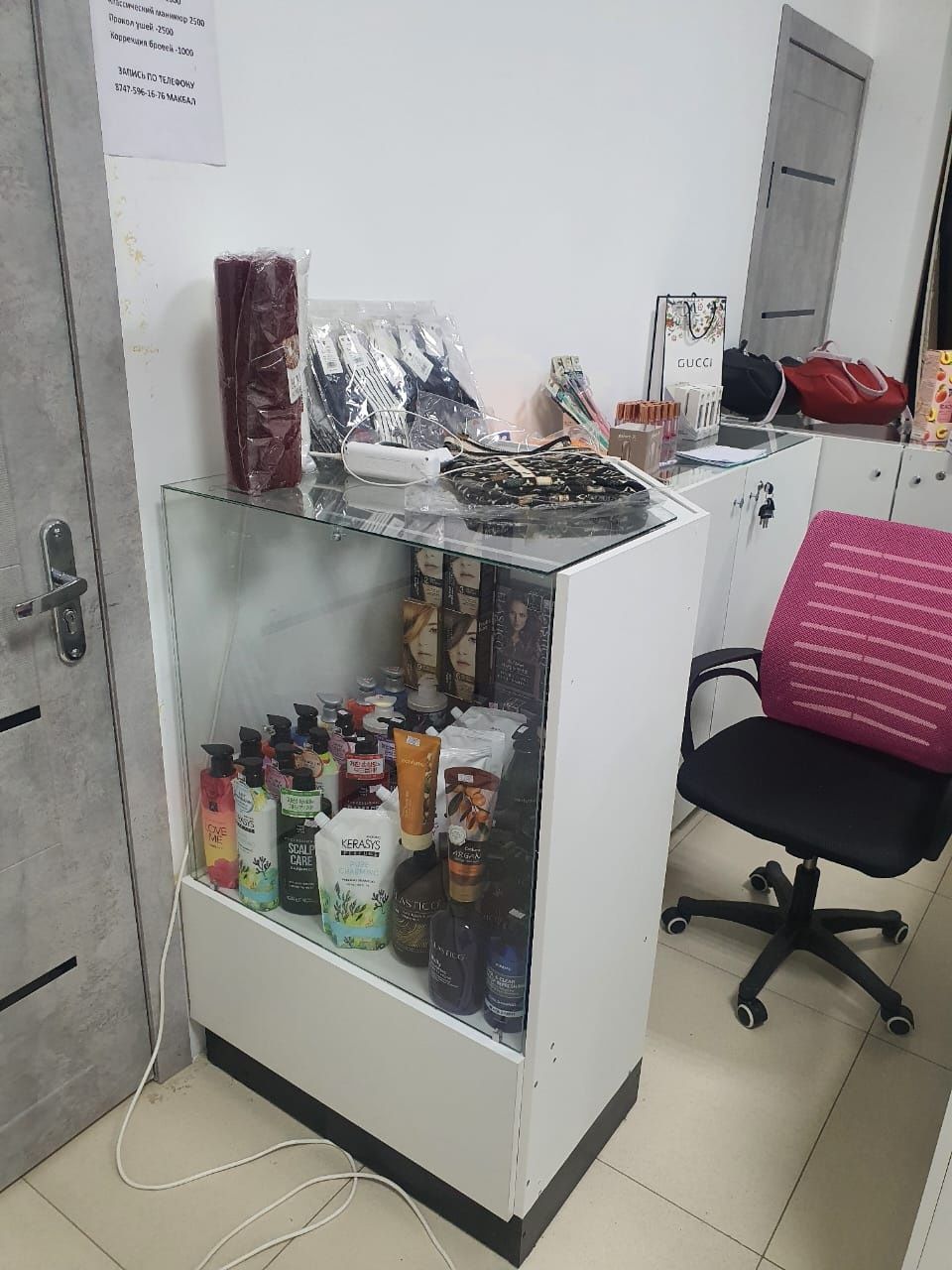 Срочно продам ветрины