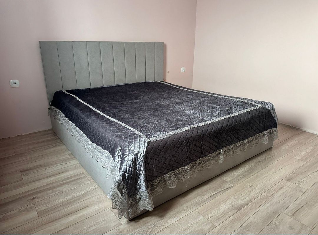 Продам кровать 180/200. В отличном состоянии.