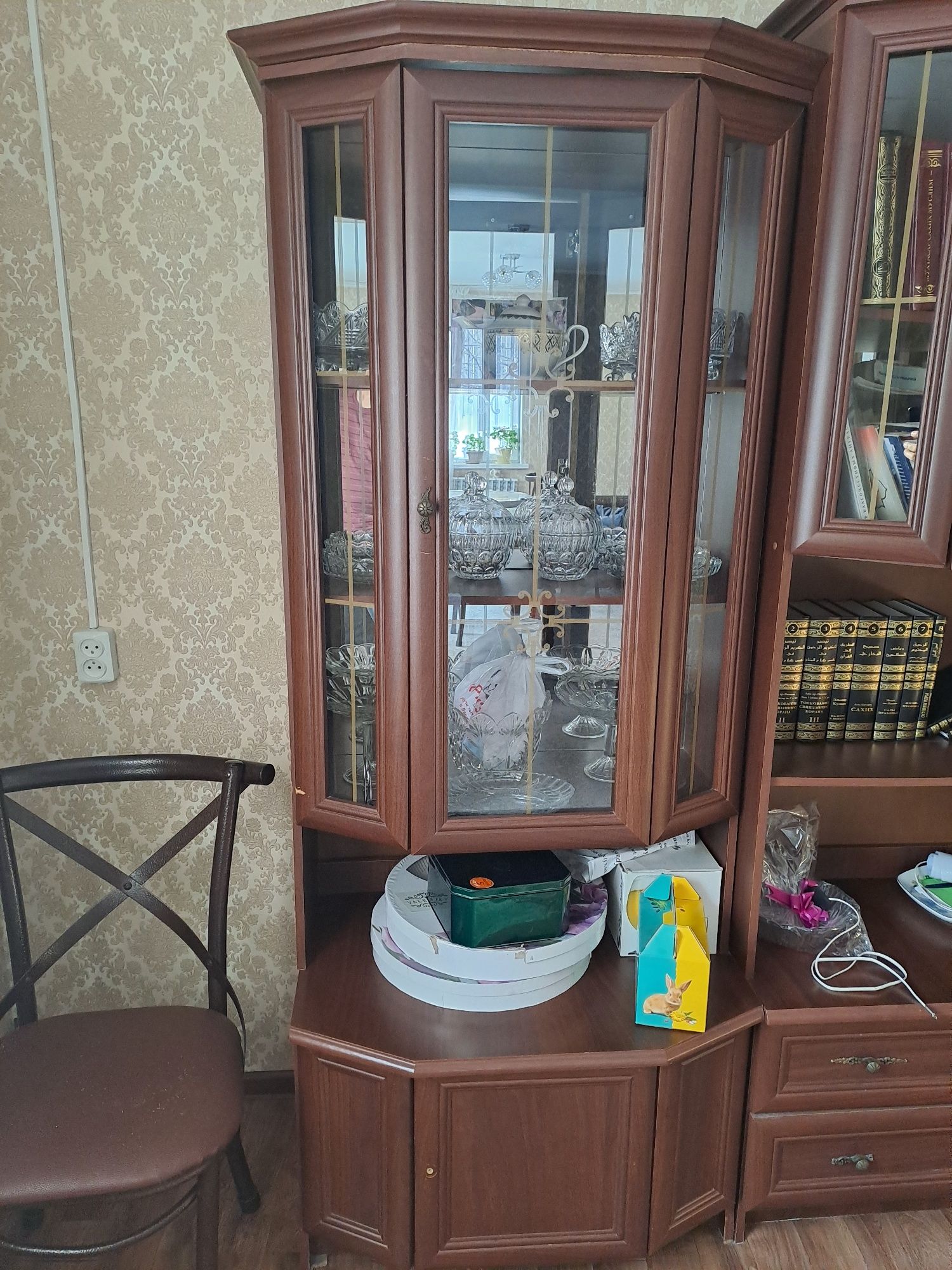 Стенка в хорошем состоянии