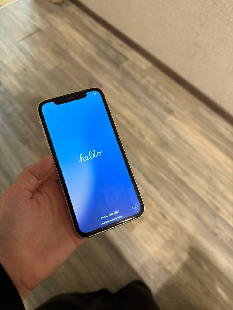 Продам IPHONE 11 128GB