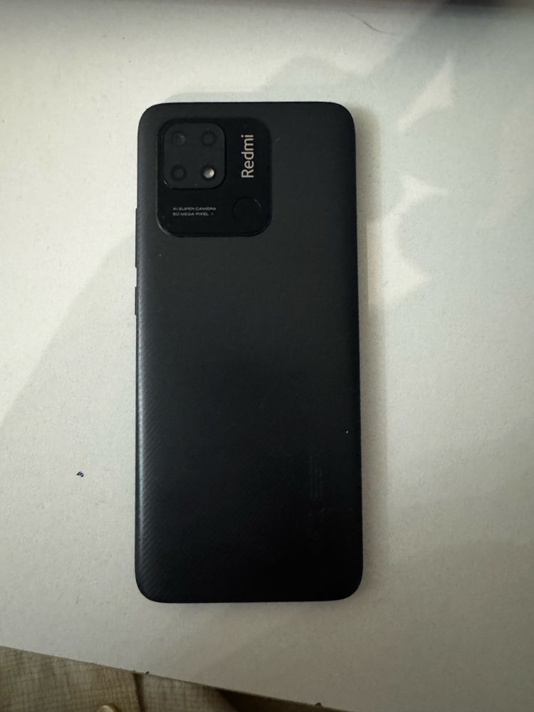Redmi 10C в отличном состояний без царапин на экране