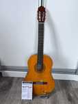 Продам гитару Yamaha CM40