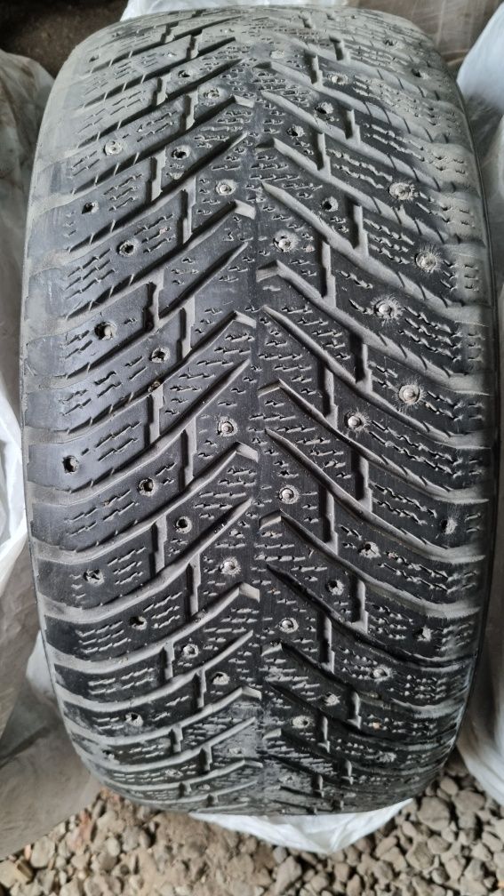 Комплект шин 245/45 R17