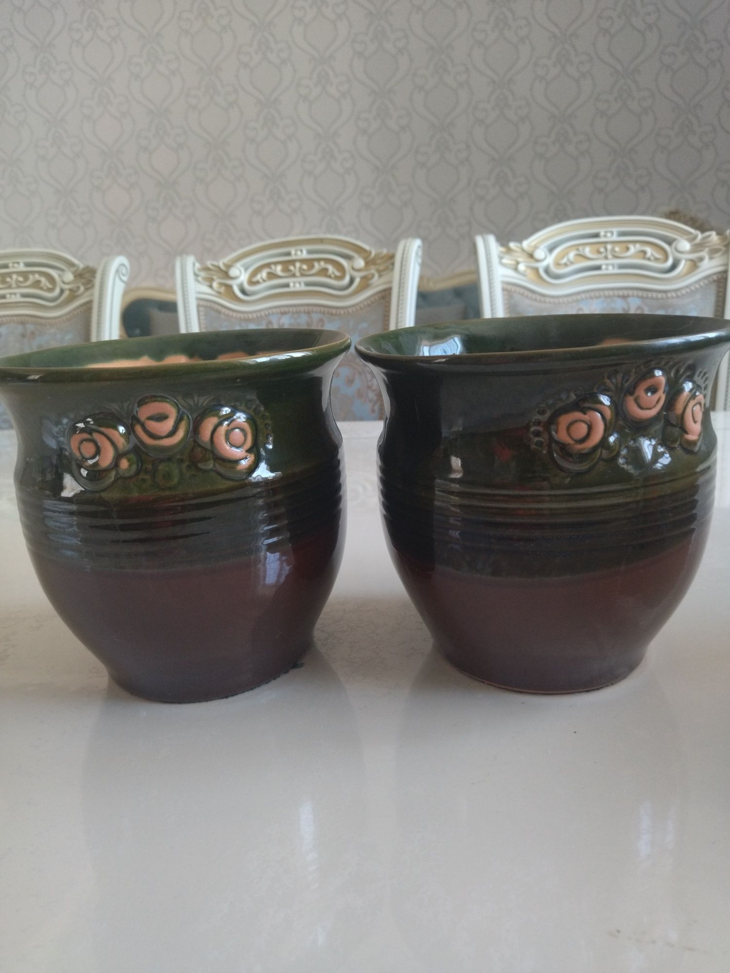 Керамические цветочные горшки