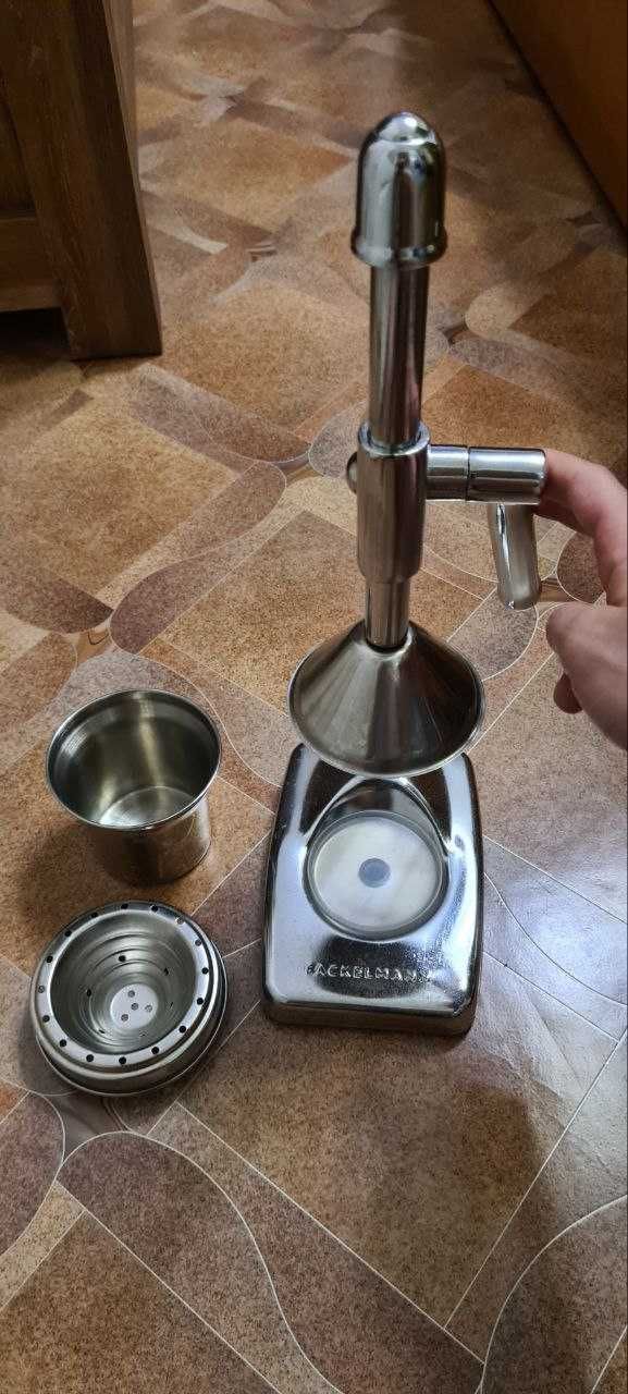 Соковыжималка (пресс для фруктов) Fackelmann (Германия)