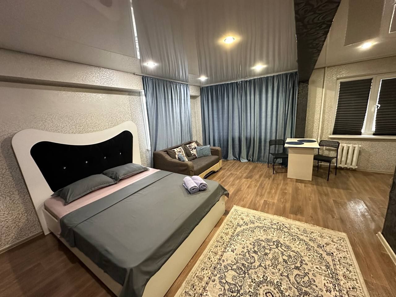 1.5 комн. кв. посуточно. Центр рынок, УКа вокзал, Бурова, Кабанбай бат