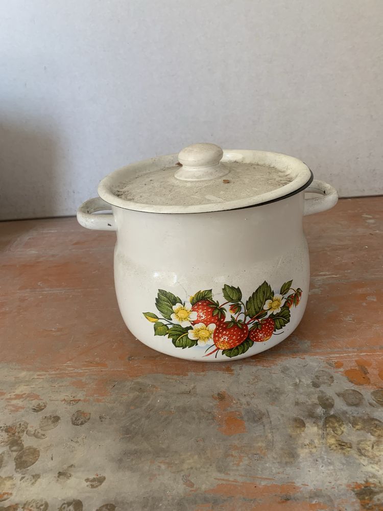 Продам посуды, Чайник, Кострюля, поворешки, тарелки и ложки