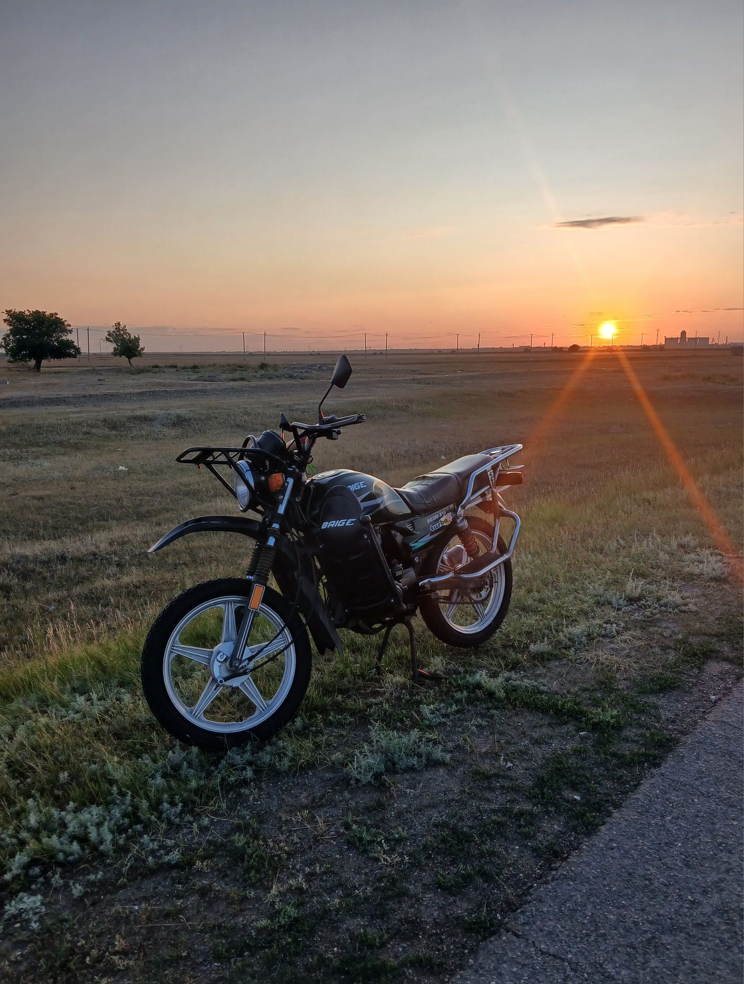 Продоётся мотоцикл Baige200-x15