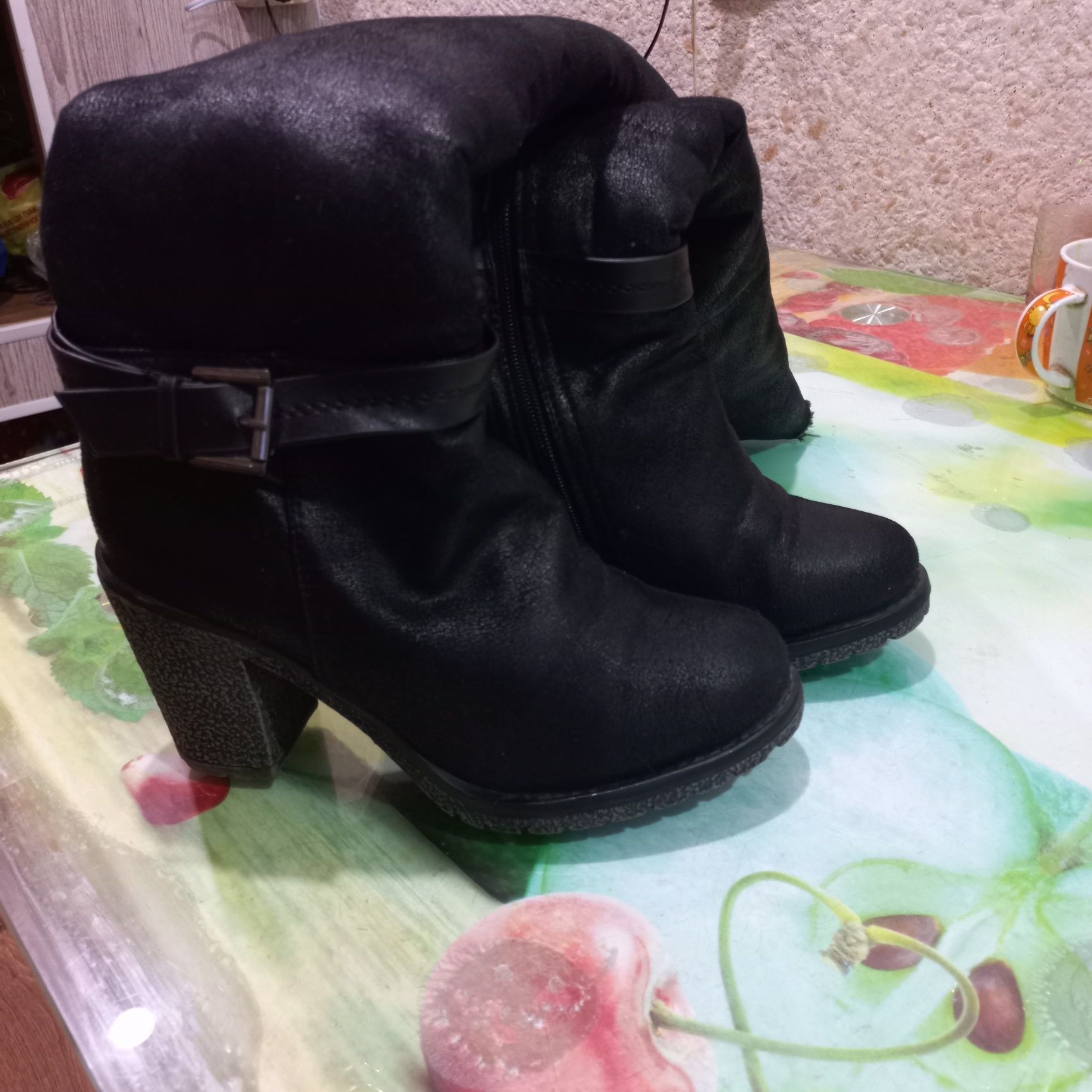 Сапожки женские зимние