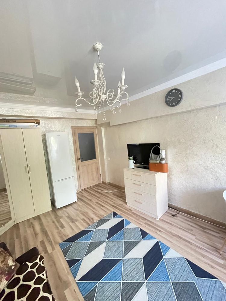 Продается 1-комнатная квартира, 21 м², 3/3 этаж,
