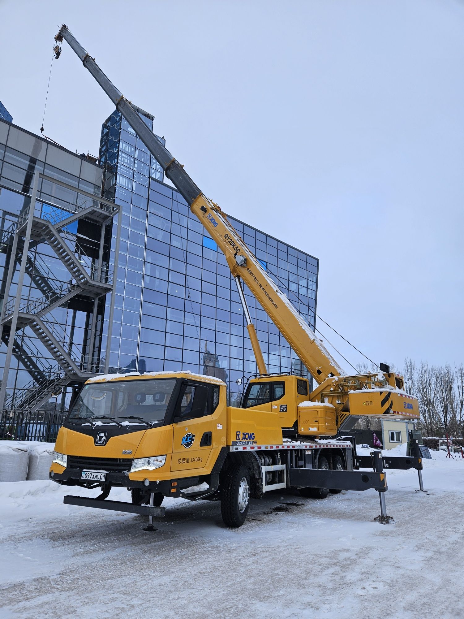 Услуги Автокран ZOOMLION Xcmg  25тон 30тон 50тон 65тон 80тон 110тон