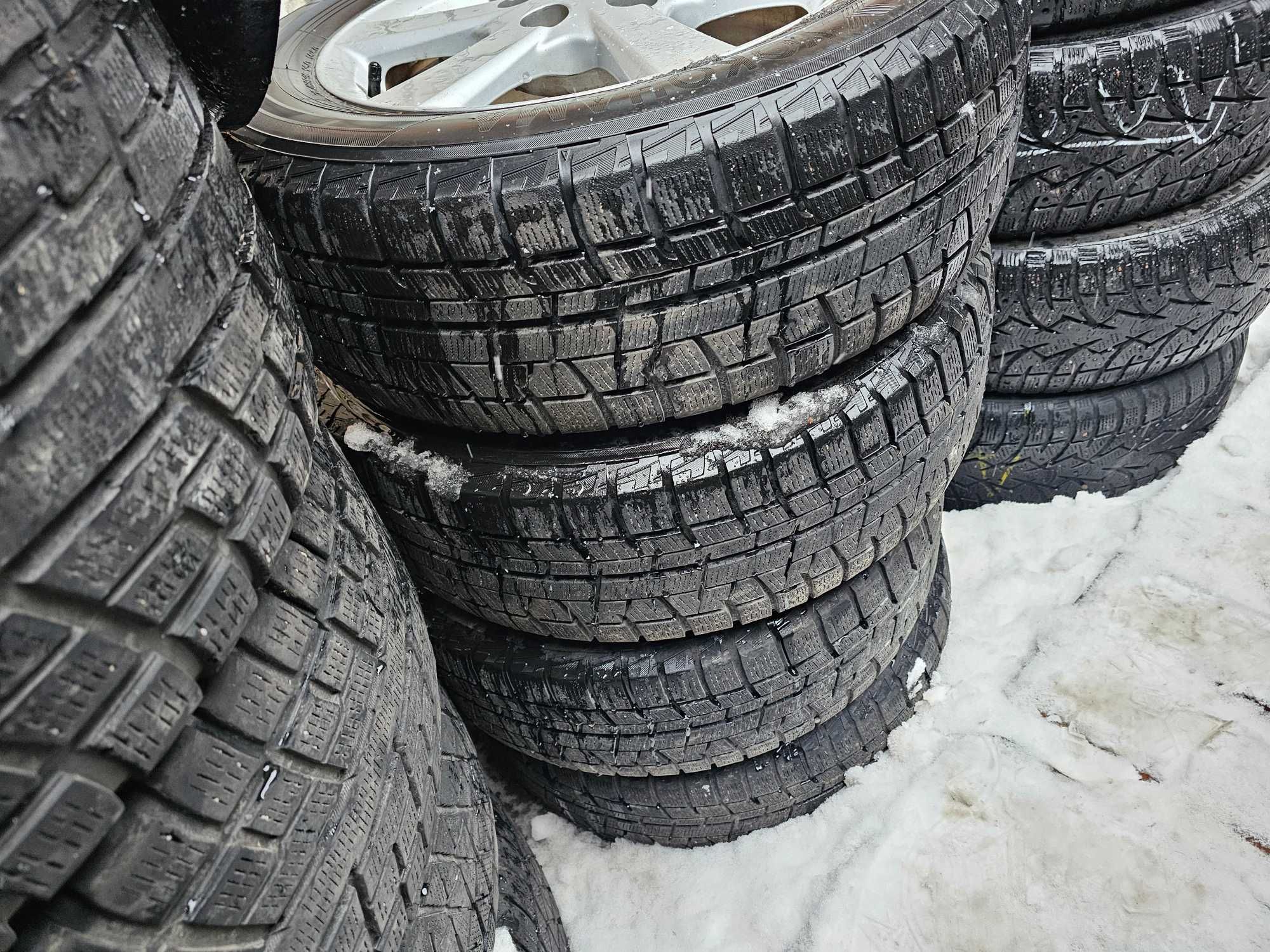 215-60-R16 Комплект зимних шин с дисками!