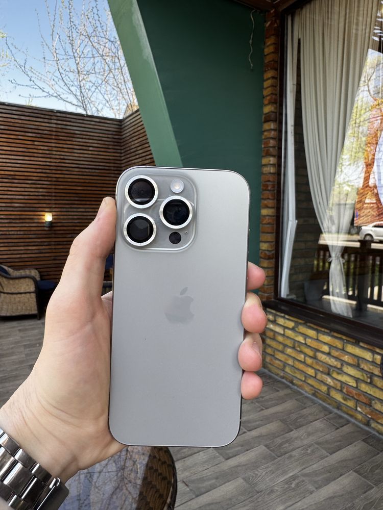 iPhone 16 PRO 256 GB