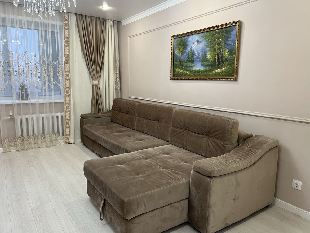 Срочно срочно продам угловой диван