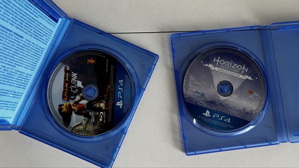 Продам две игры в хорошем состояние на play station 4