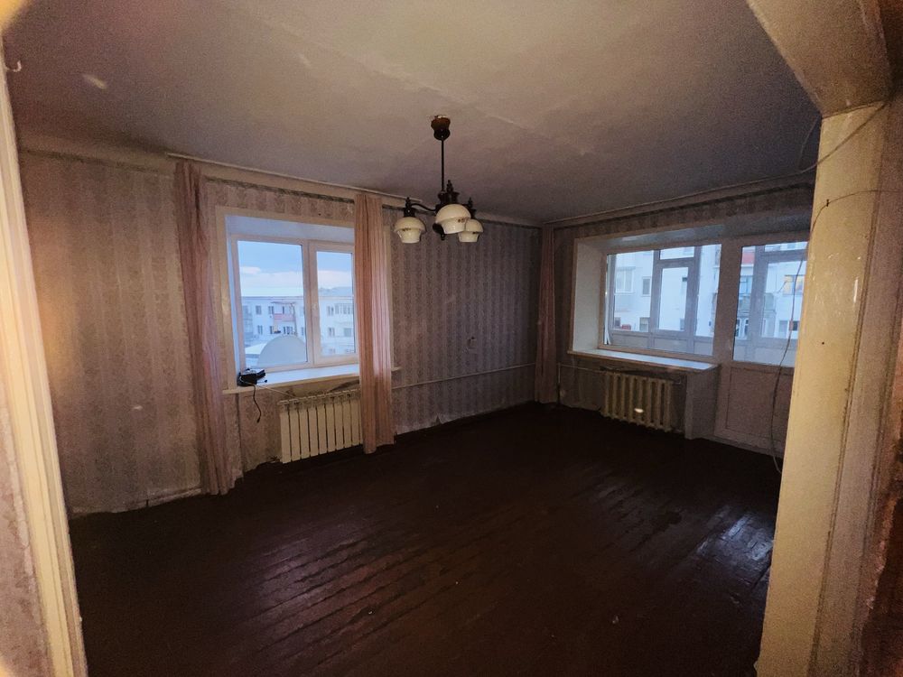 Продам 1кк в п.Аксу