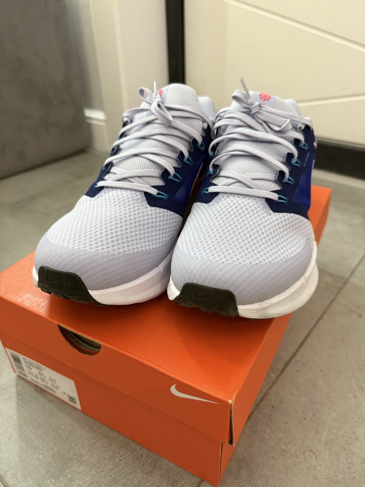 Оригинал кроссовки Nike Run swift 3