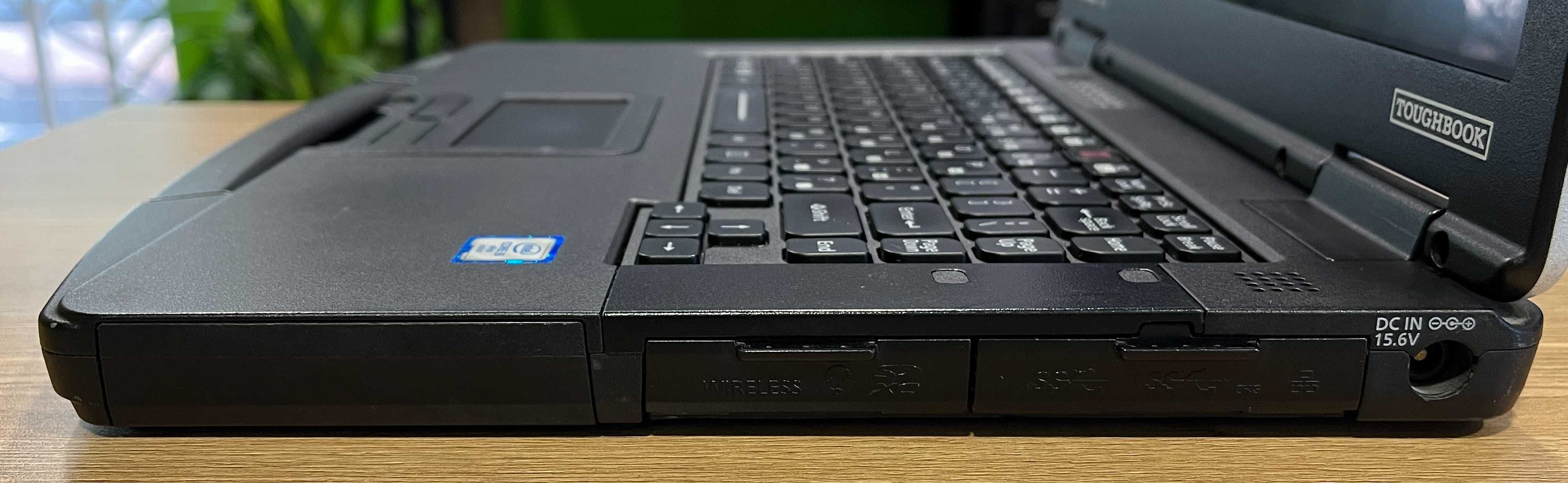 Защищенный PANASONIC СF-54. Core i5 7300U -2.6-3.5 GHZ. 8/256 GB