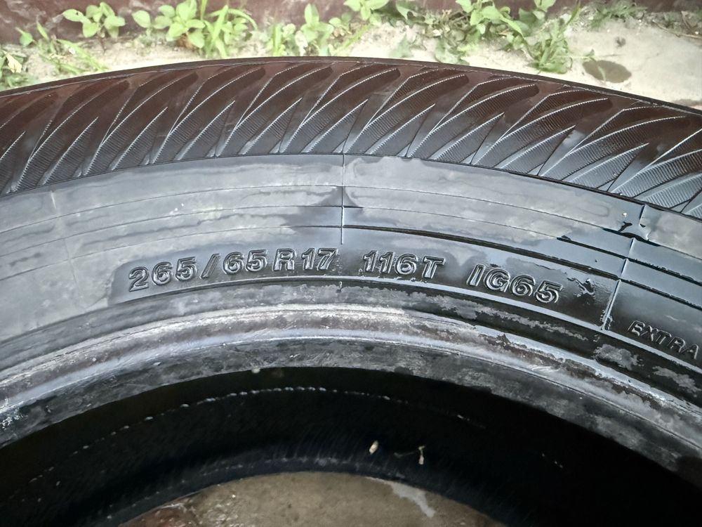 Yokohama iceGUARD iG65 265/65 R17 |