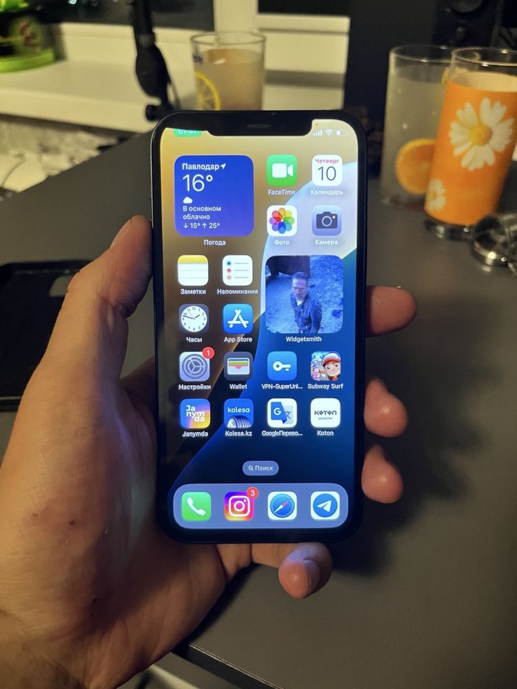 Iphone 12 256gb.