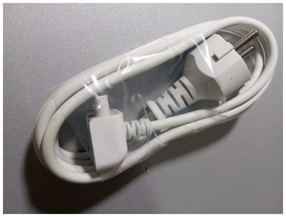 зарядка для MacBook - блок питания на макбук