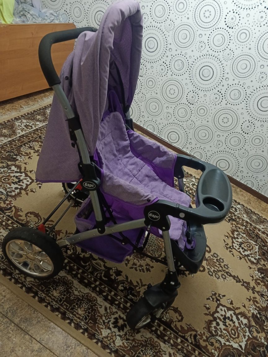 Продам детскую коляску