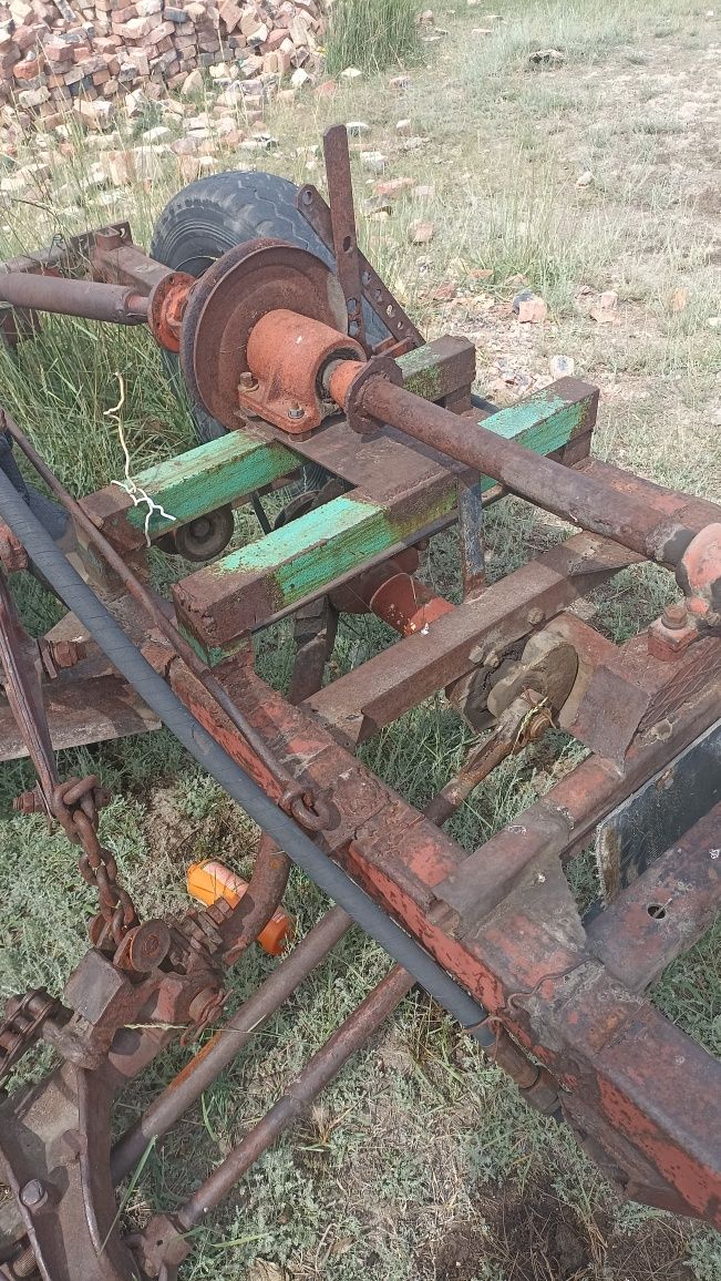 Продам косилку КТП4