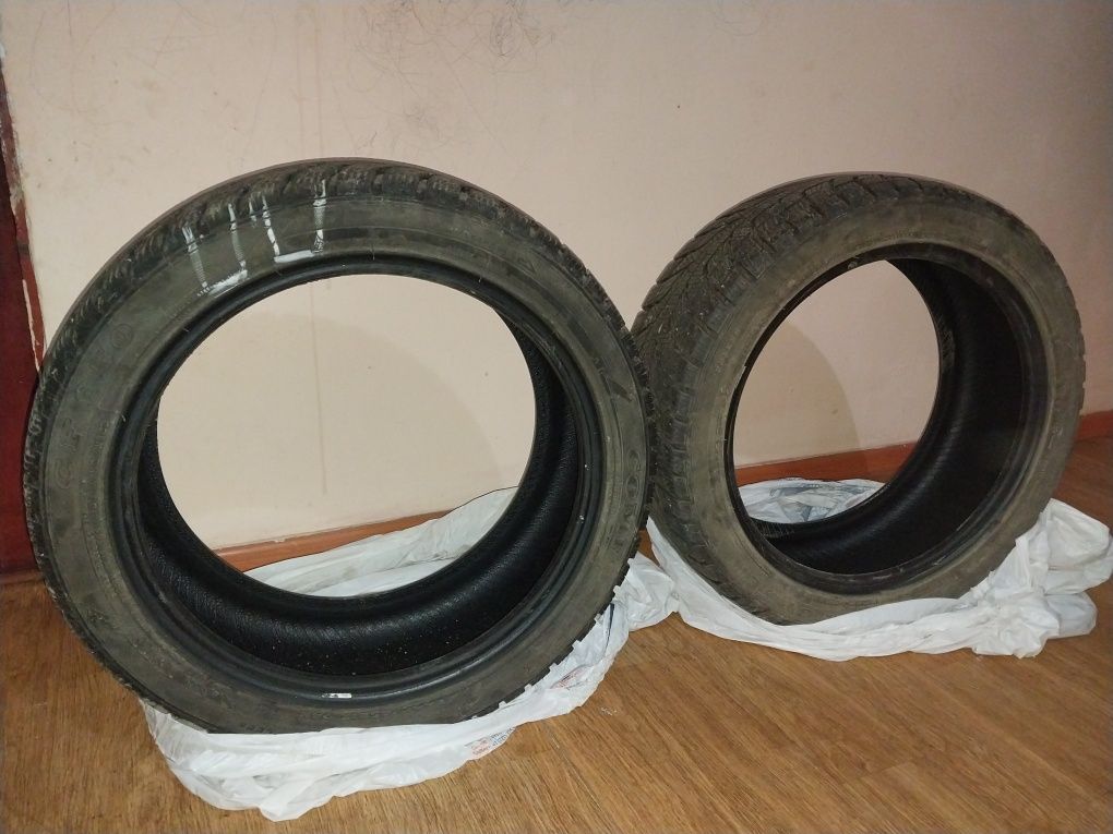 Зимние шины  размер 225/45 R17