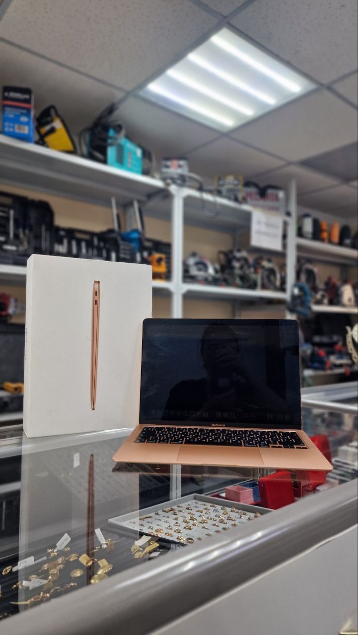 Macbook Air 13 M1 2020 ЖанТаС ломбард Астана