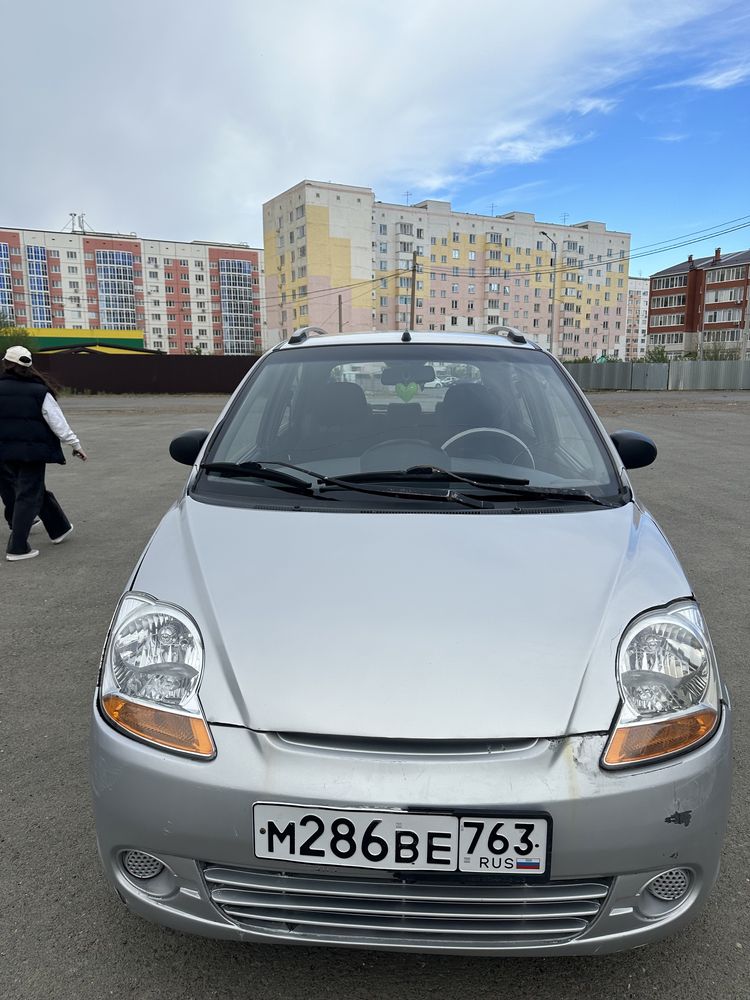 Продам машину Шевроле Спарк