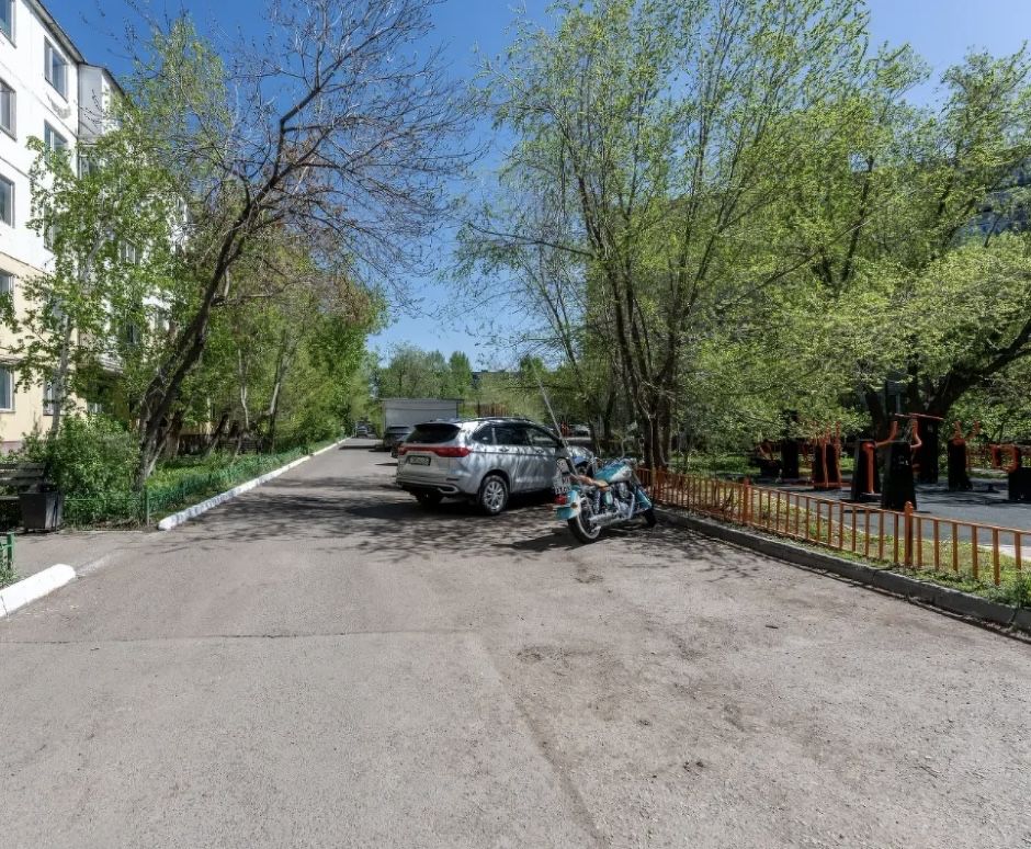 Продам 3 комнатную квартиру