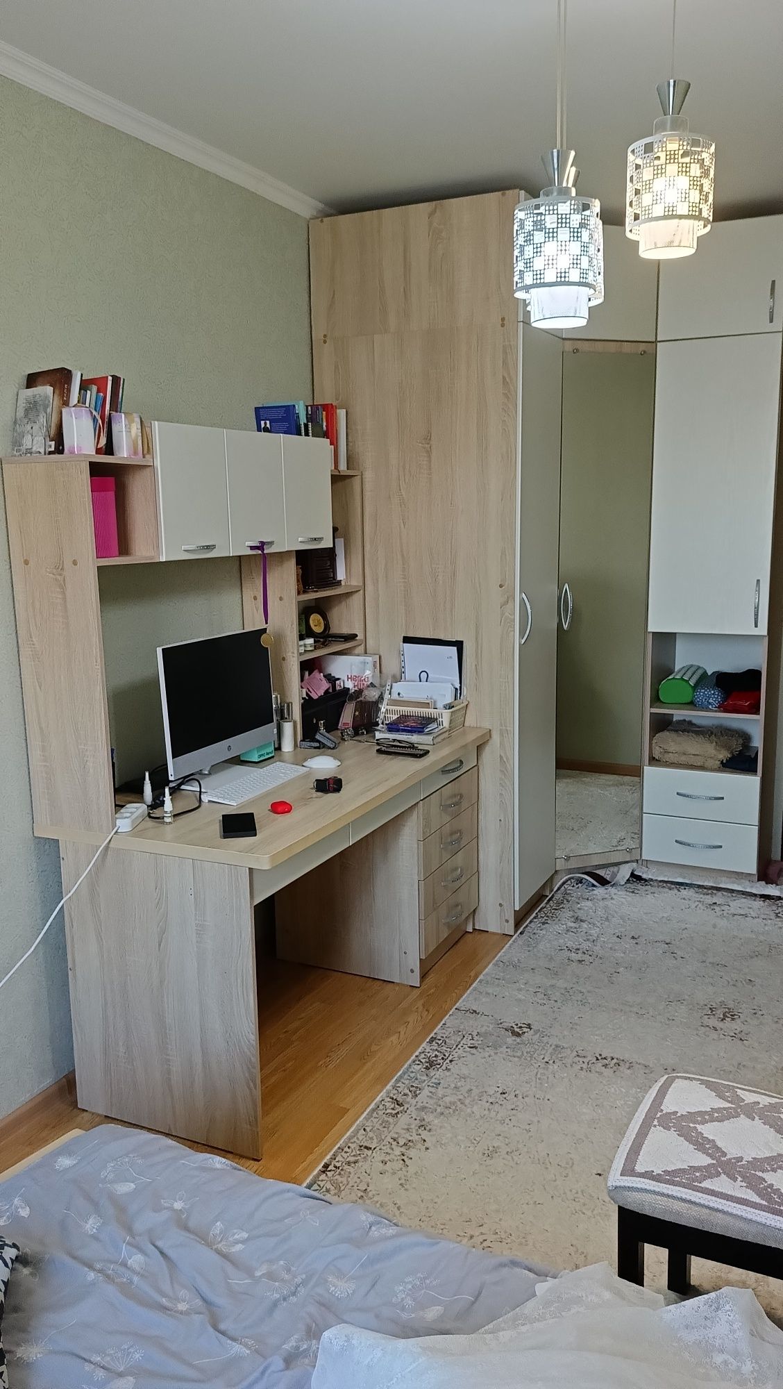 Стол, ученический стол, письменный стол
