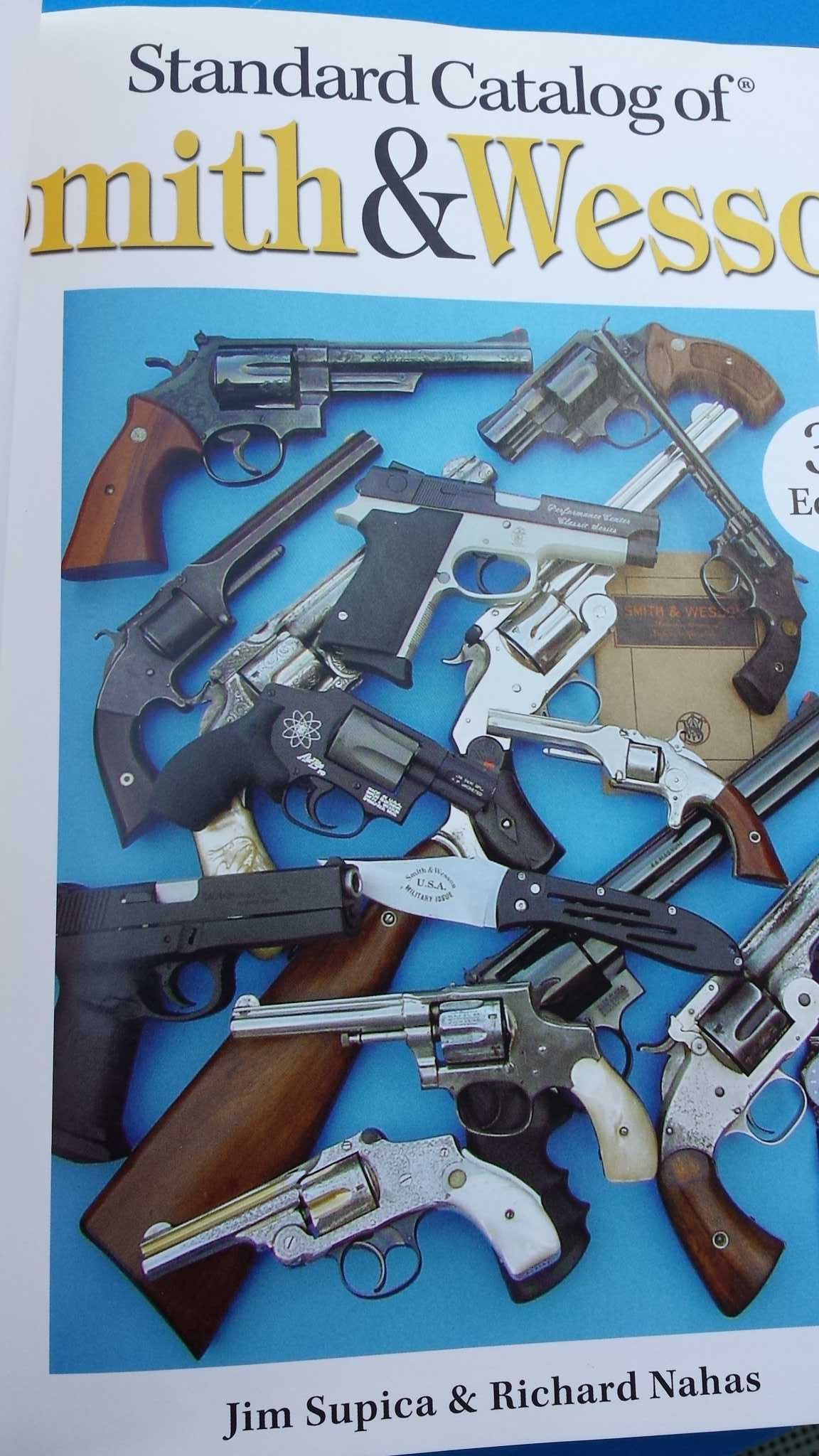 Легендарный стандарный каталог Smiss & Wesson США