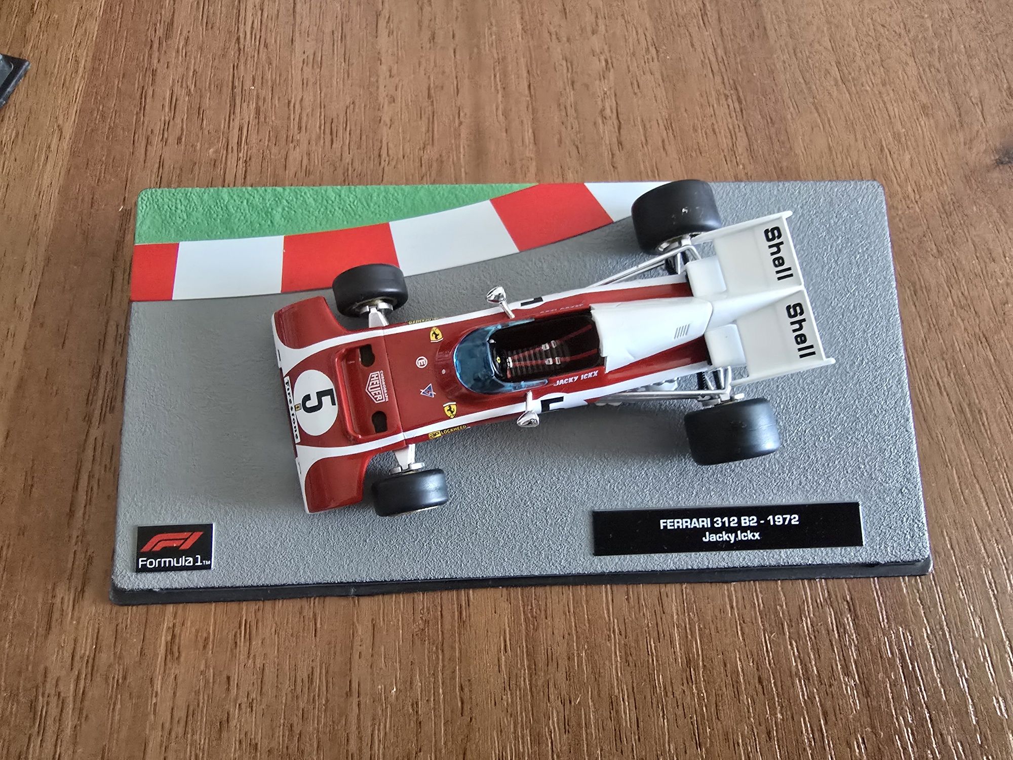 Продам модели болидов F1 Ferrari 1:43 IXO Models