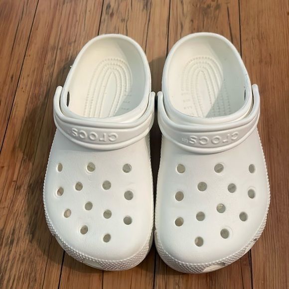 Шлепанцы  Crocs.