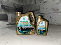 Масло моторное PETRONAS SYNTIUM 5000 XS SAE 5W-30 4-1л - 23000 тенге.