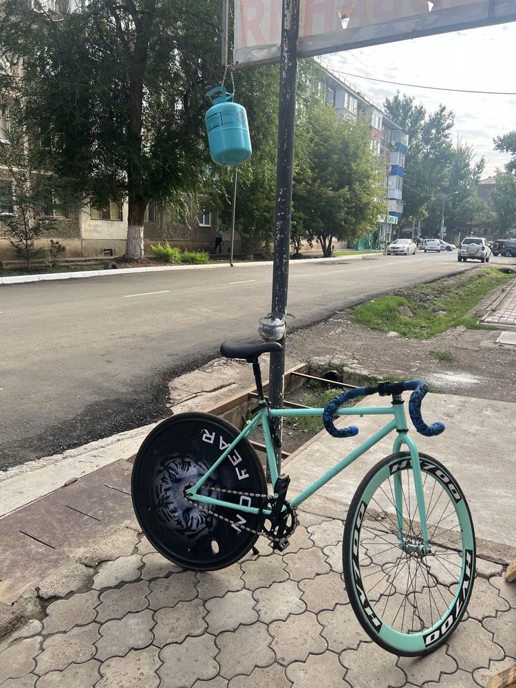 Продам велосипед Спид