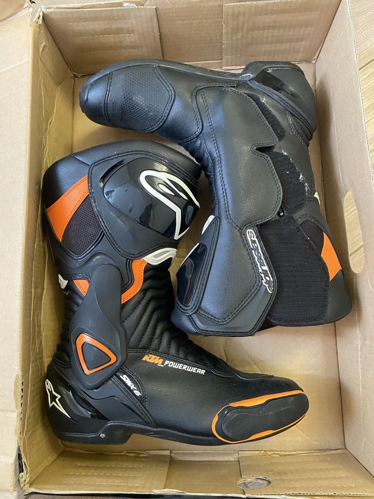 Продам боты Alpinestars коллаборация с КТМ. Состояние новое